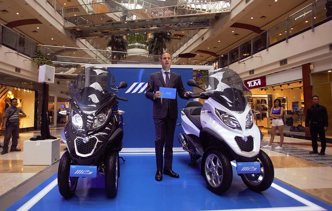 Piaggio MP3 500 Produk Premium Piaggio Indonesia