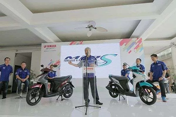 Motor matic wanita - Mio S Tubeless & Ban Lebar
