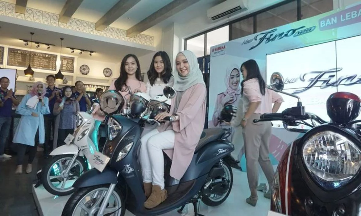 Launching New Fino 125 Blue Core - Ayu Indriati