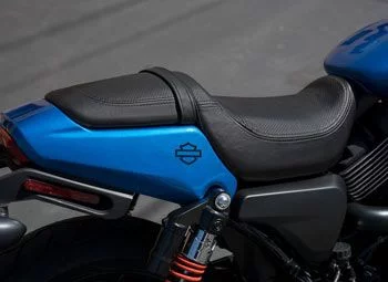 Harley Davidson 2018 Street Rod - tangk - jok