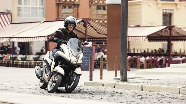 Yamaha Tricity 2016