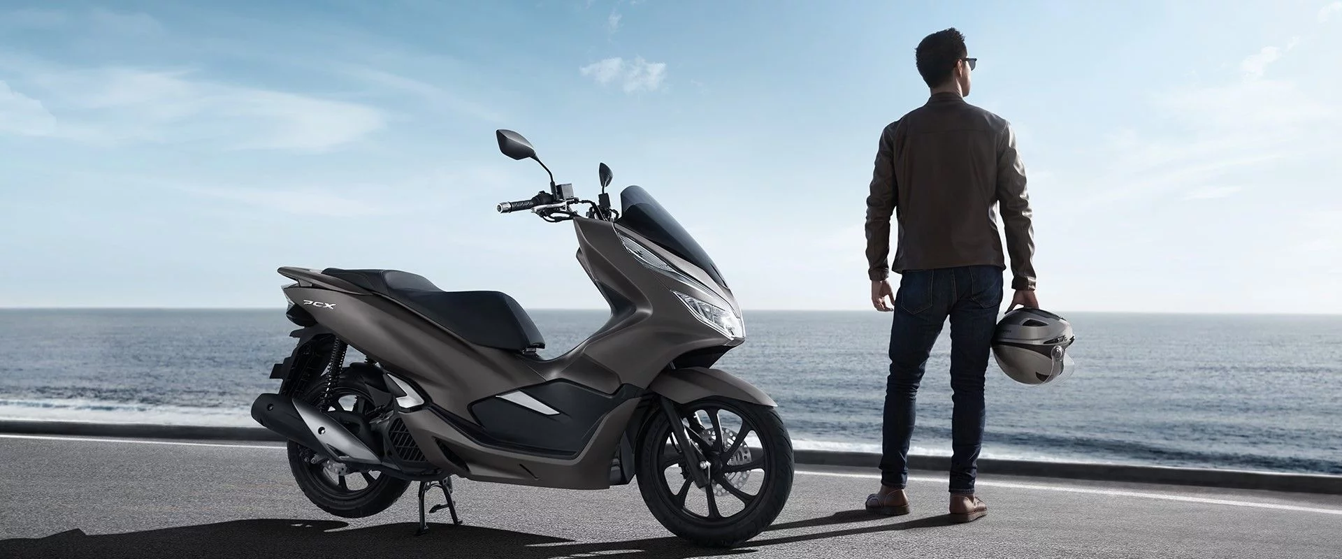 Honda pcx warna magnificent matte brown