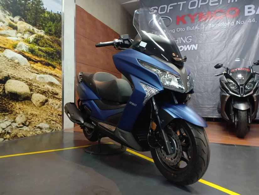Warna baru Kymco X-Town 2020