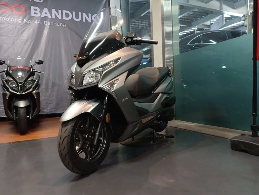 Kymco X-Town Flat Deep Blue 2020