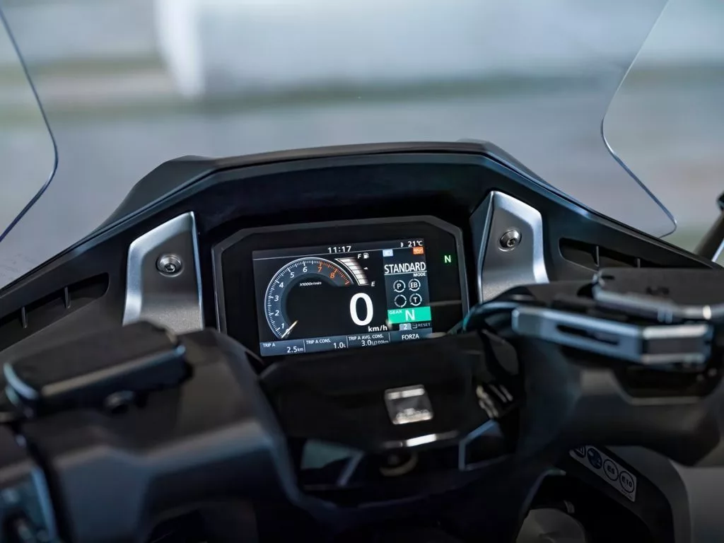 Spesifikasi Forza 750
