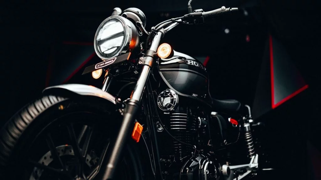 Honda H’Ness CB350 bagian depan