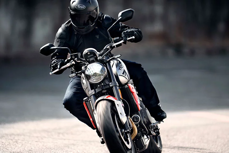 Triumph Trident Roadster 2021