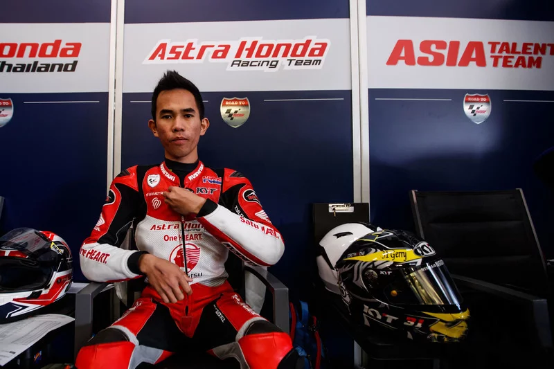Kushitani racing suit