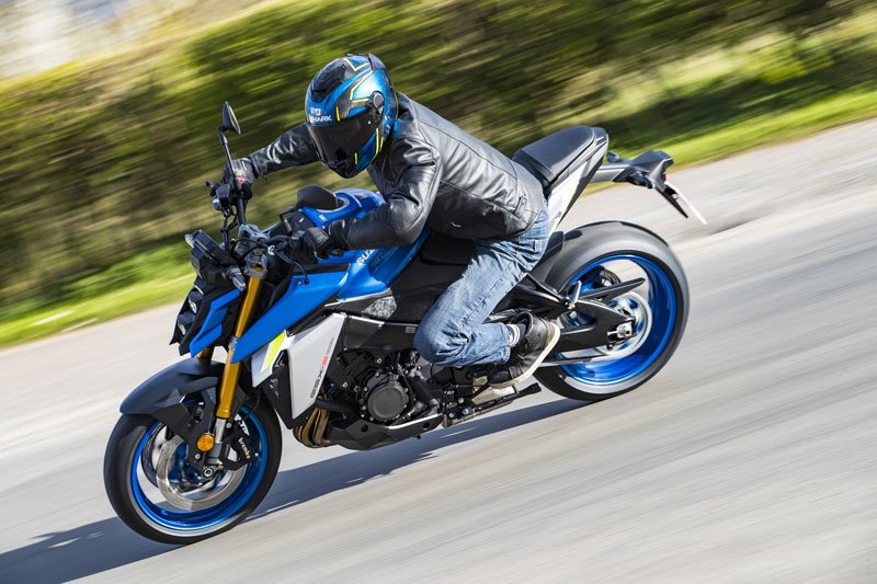 Suzuki GSX-S1000 2021: Harga, Spesifikasi dan Fitur