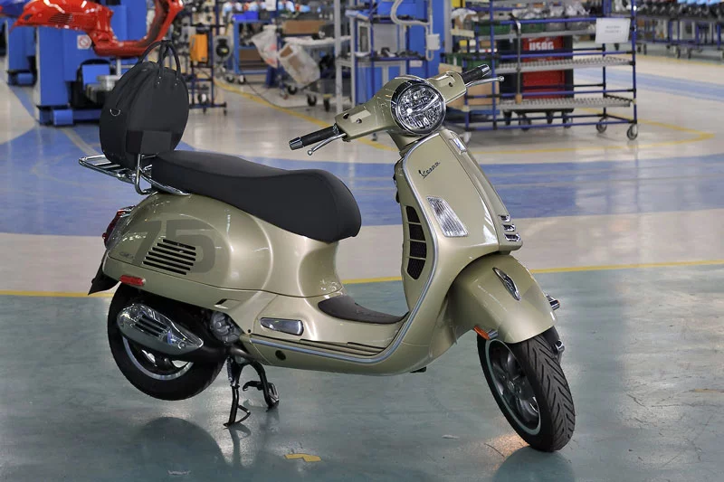 VESPA GTS 300