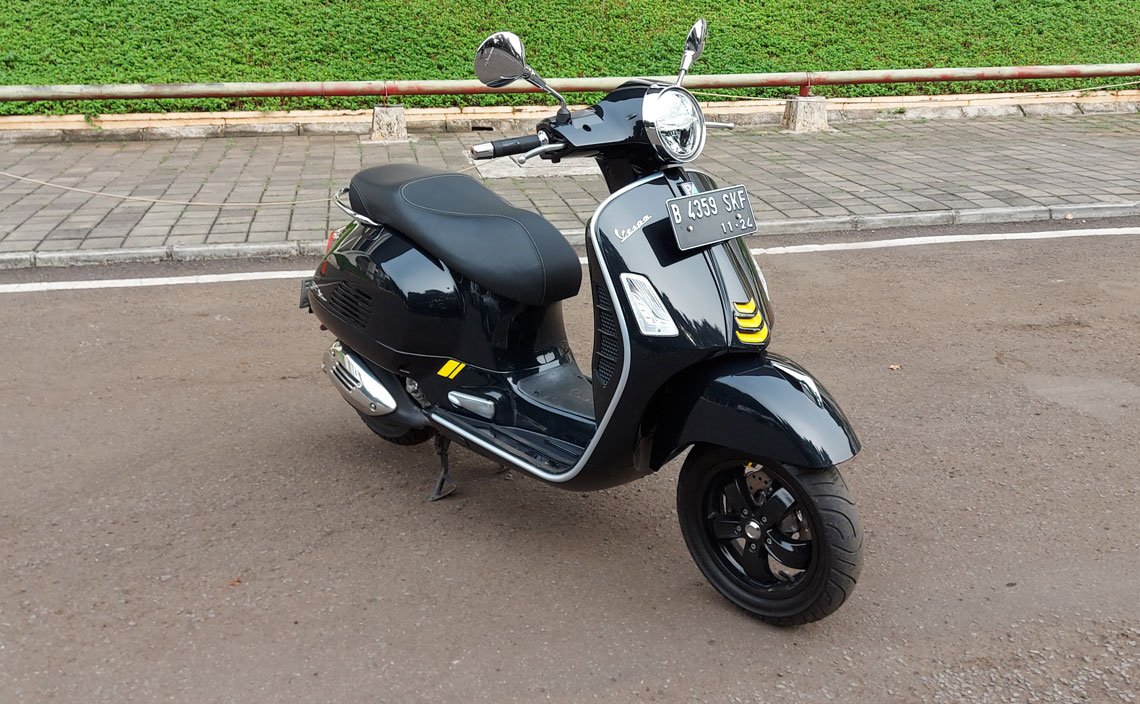 Vespa GTS 300 Super Tech