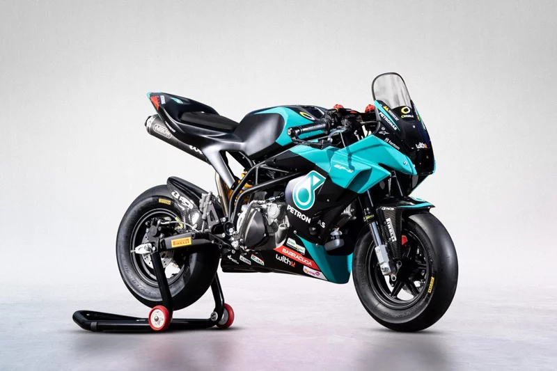 motor balap
