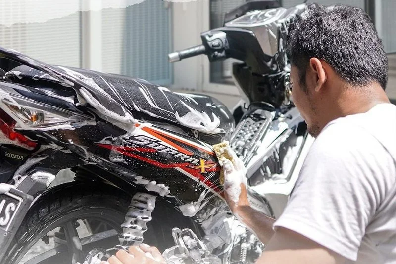 perawatan sepeda motor