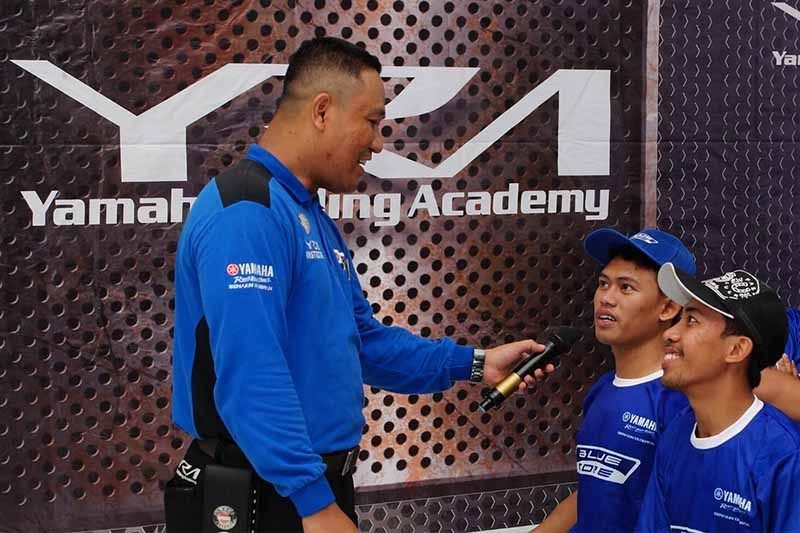 Berkendara Malam Hari