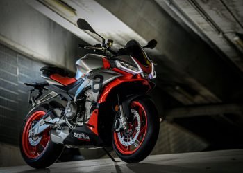 Aprilia Tuono 660