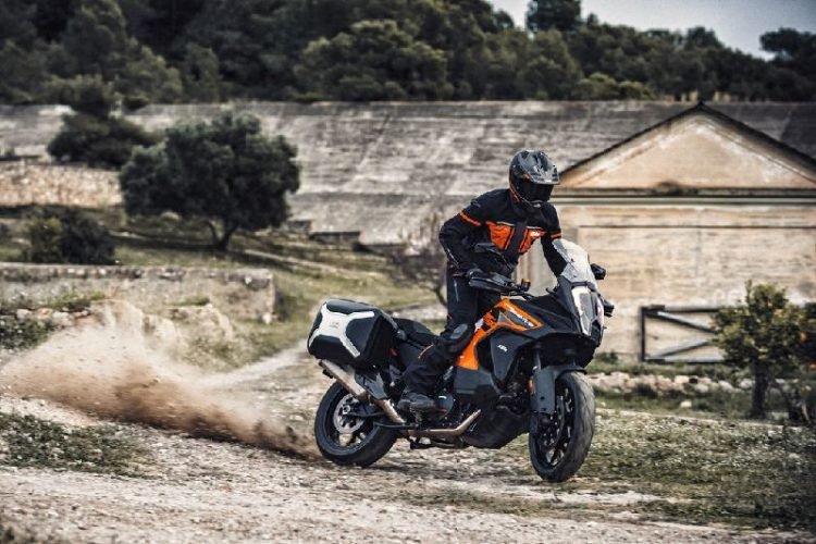 Mesin LC8 KTM