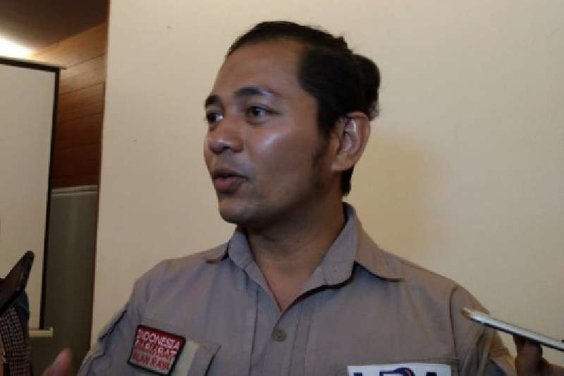 Parkir Motor Berbayar