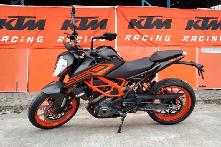 KTM 250 Duke 2022