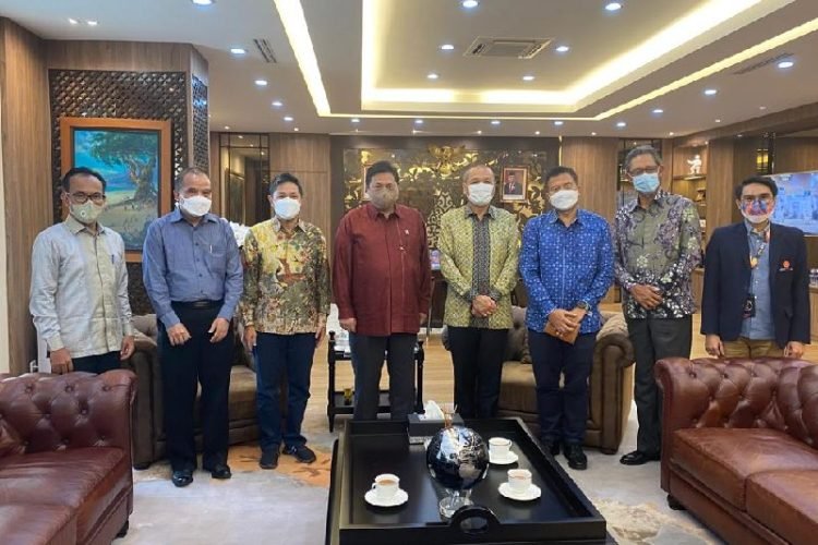 Industri otomotif