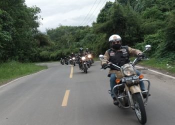 Motor touring