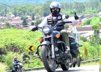 Berkendara aman