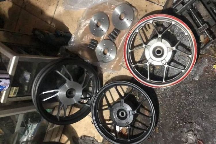 Modifikasi Aerox 150, Sederhana Namun Mempesona - Sepedamotor.com