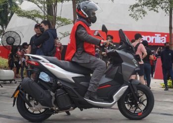 Aprilian SR-GT