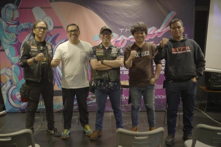 Anak motor Royal Enfield